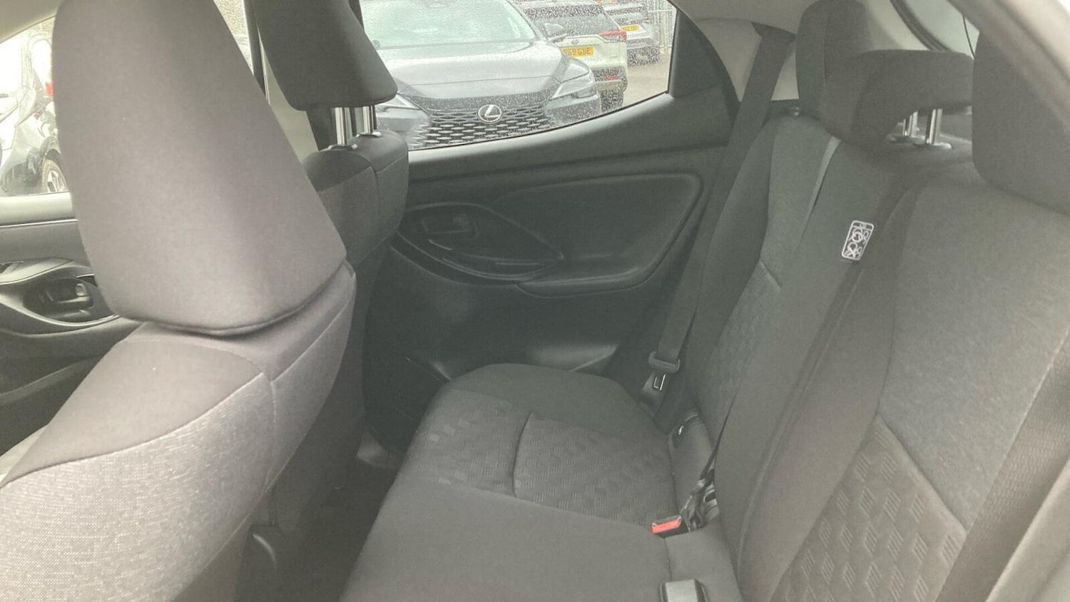 Used Toyota Yaris 2024 for sale - 77918530: Photo 16