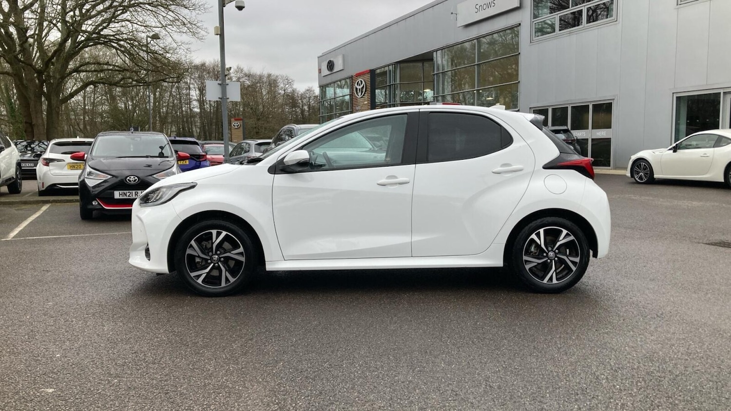 Used Toyota Yaris 2024 for sale - 77918530: Photo 20