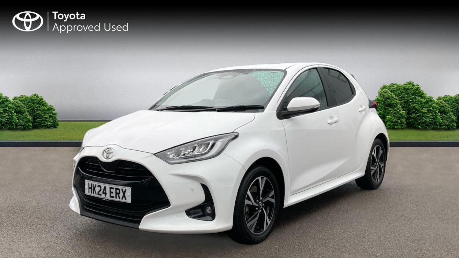 Used Toyota Yaris 2024 for sale - 77918530: Photo 3