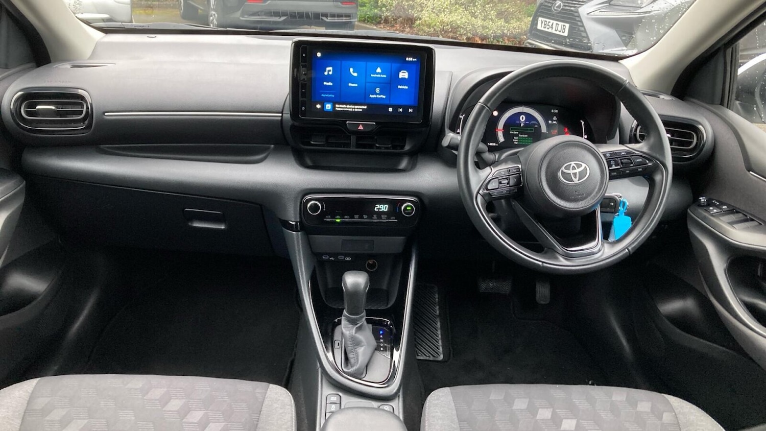 Used Toyota Yaris 2024 for sale - 77918530: Photo 8