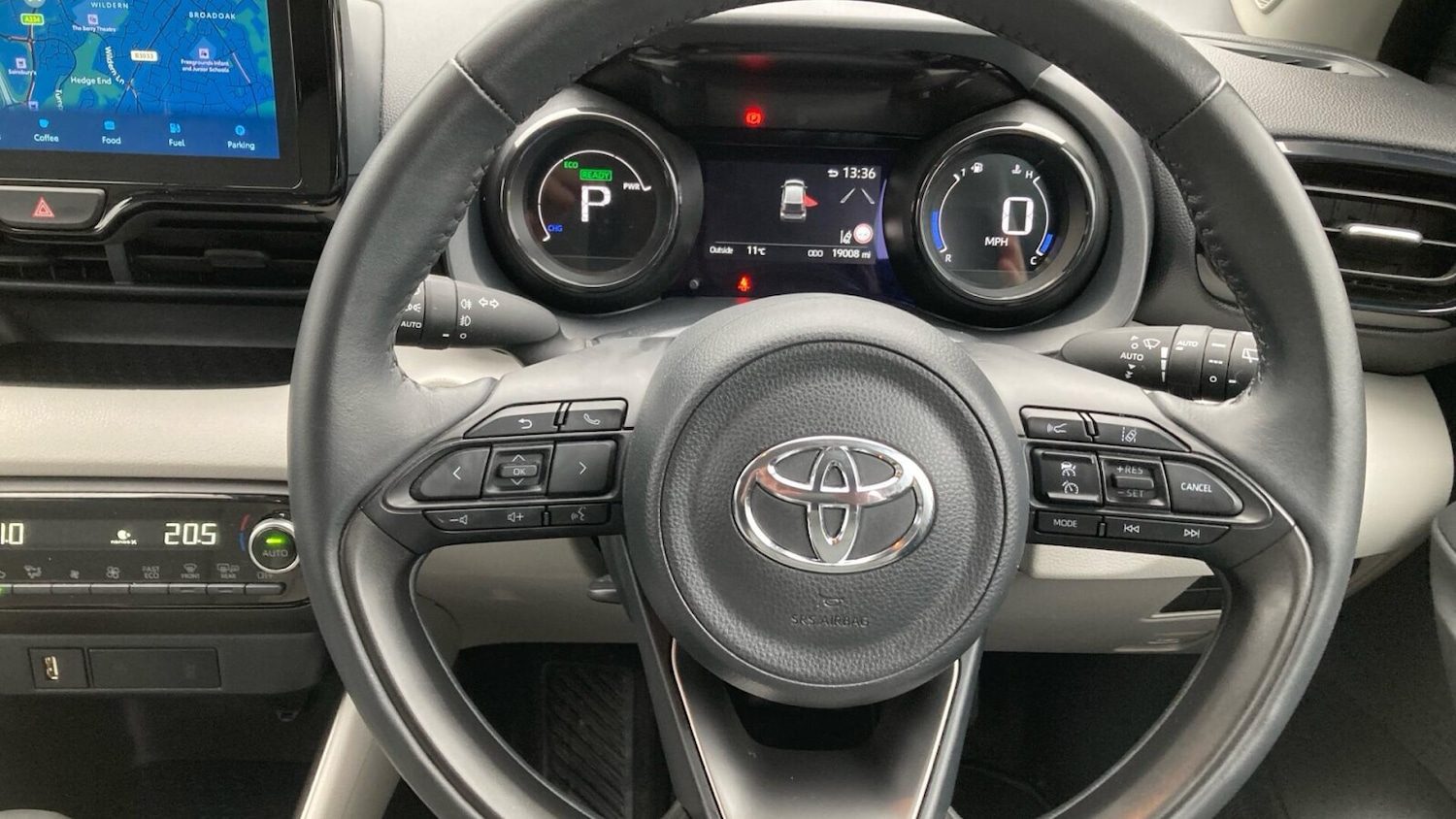 Used Toyota Yaris 2024 for sale - 77951430: Photo 8