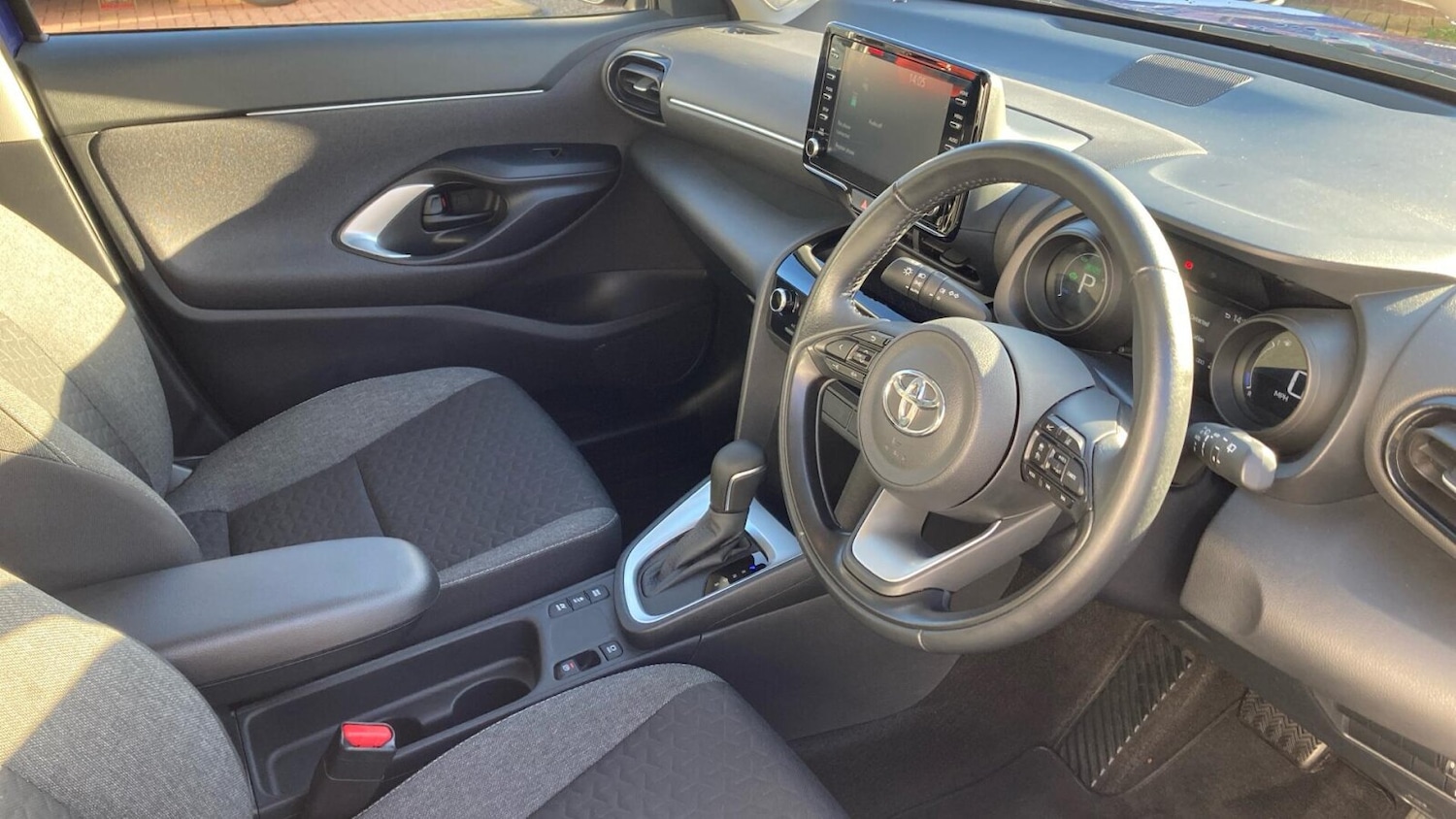 Used Toyota Yaris Cross 2022 for sale - 76557247: Photo 11