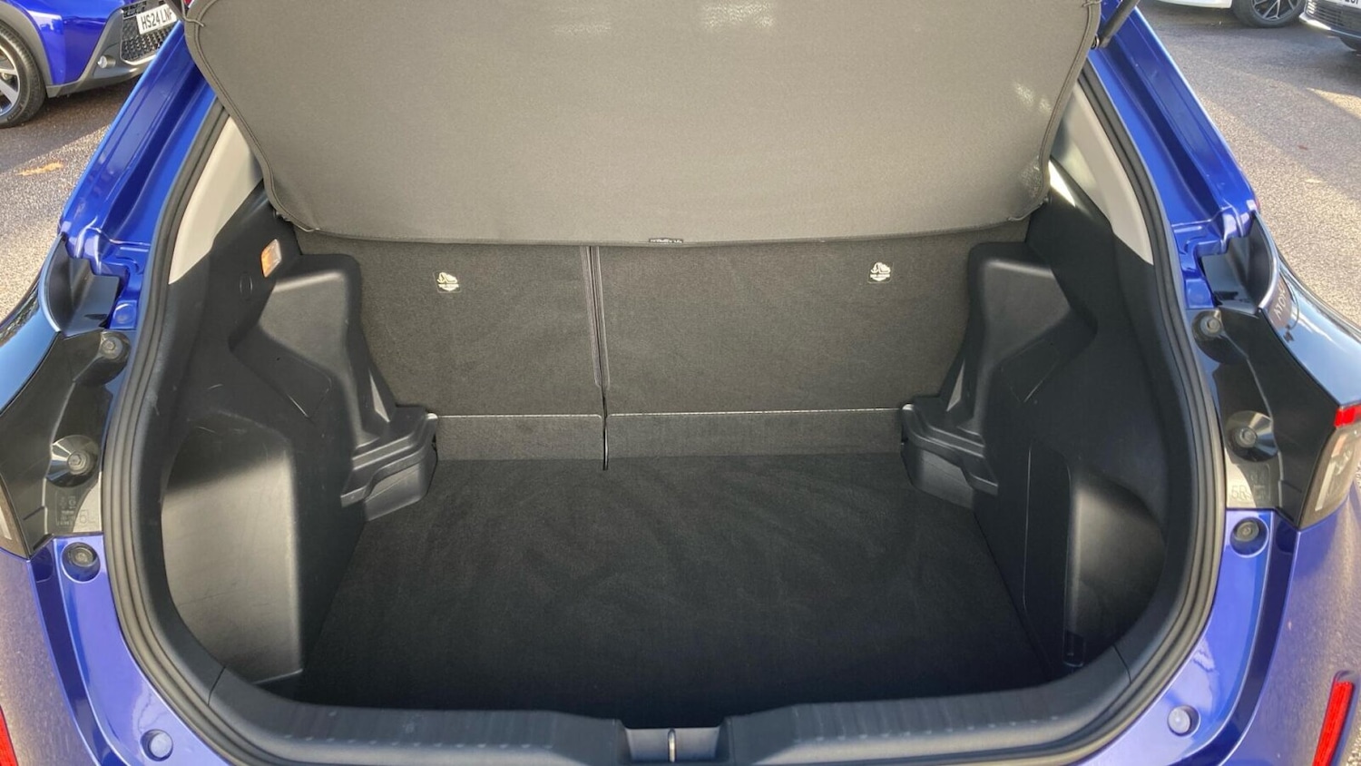 Used Toyota Yaris Cross 2022 for sale - 76557247: Photo 14