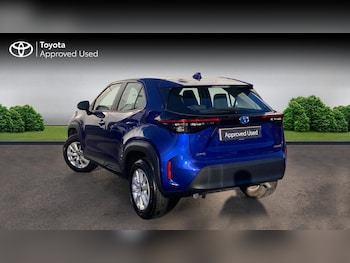 Used Toyota Yaris Cross 2022 for sale - 76557247: Photo
