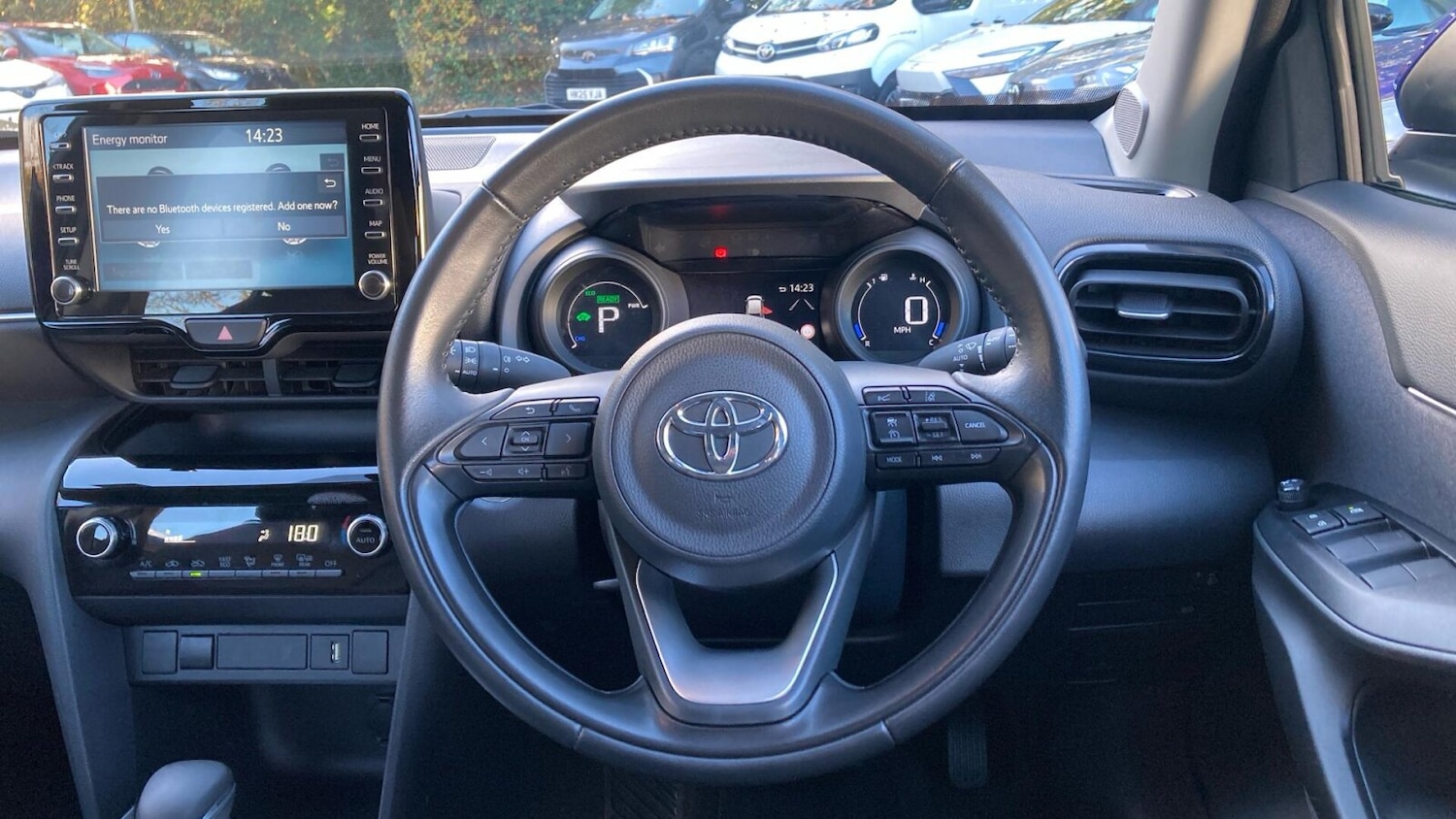 Used Toyota Yaris Cross 2022 for sale - 76557247: Photo 6