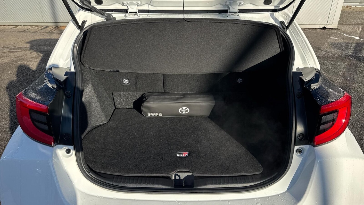 Used Toyota Yaris 2024 for sale - 77407163: Photo 15