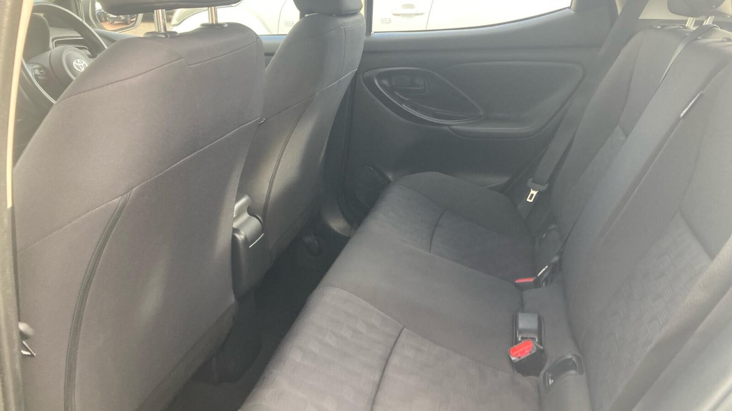 Used Toyota Yaris 2025 for sale - 76680690: Photo 13