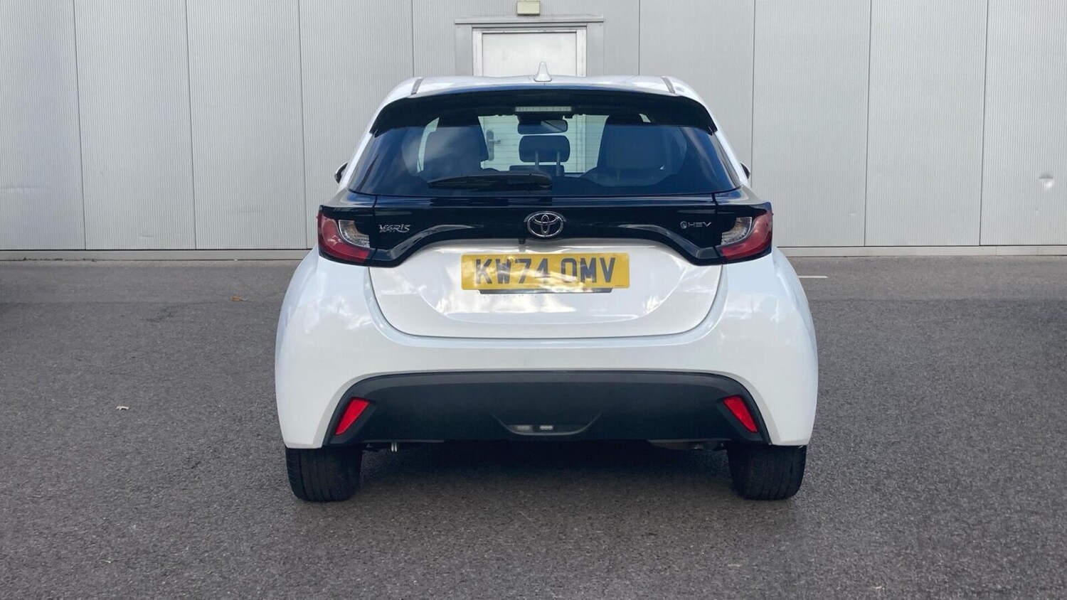 Used Toyota Yaris 2025 for sale - 76680690: Photo 19