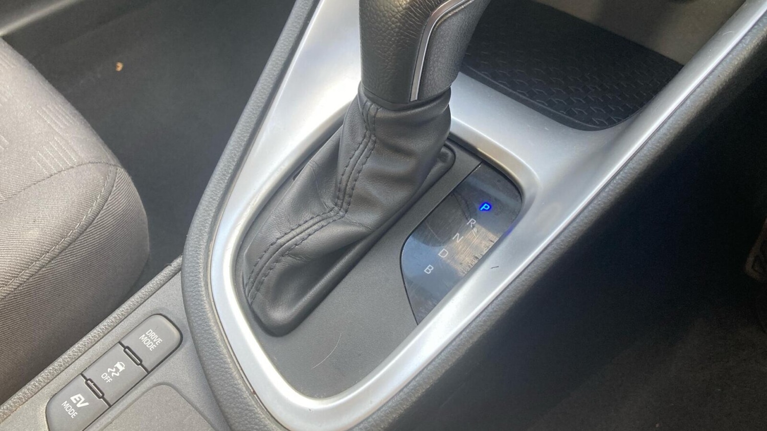 Used Toyota Yaris 2025 for sale - 76680690: Photo 25