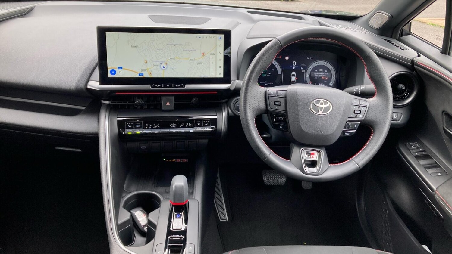 Used Toyota C-HR 2024 for sale - 78159010: Photo 12