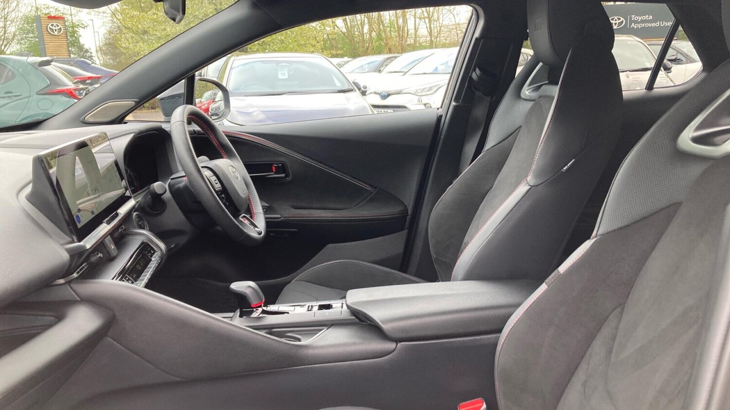 Used Toyota C-HR 2024 for sale - 78159010: Photo 7