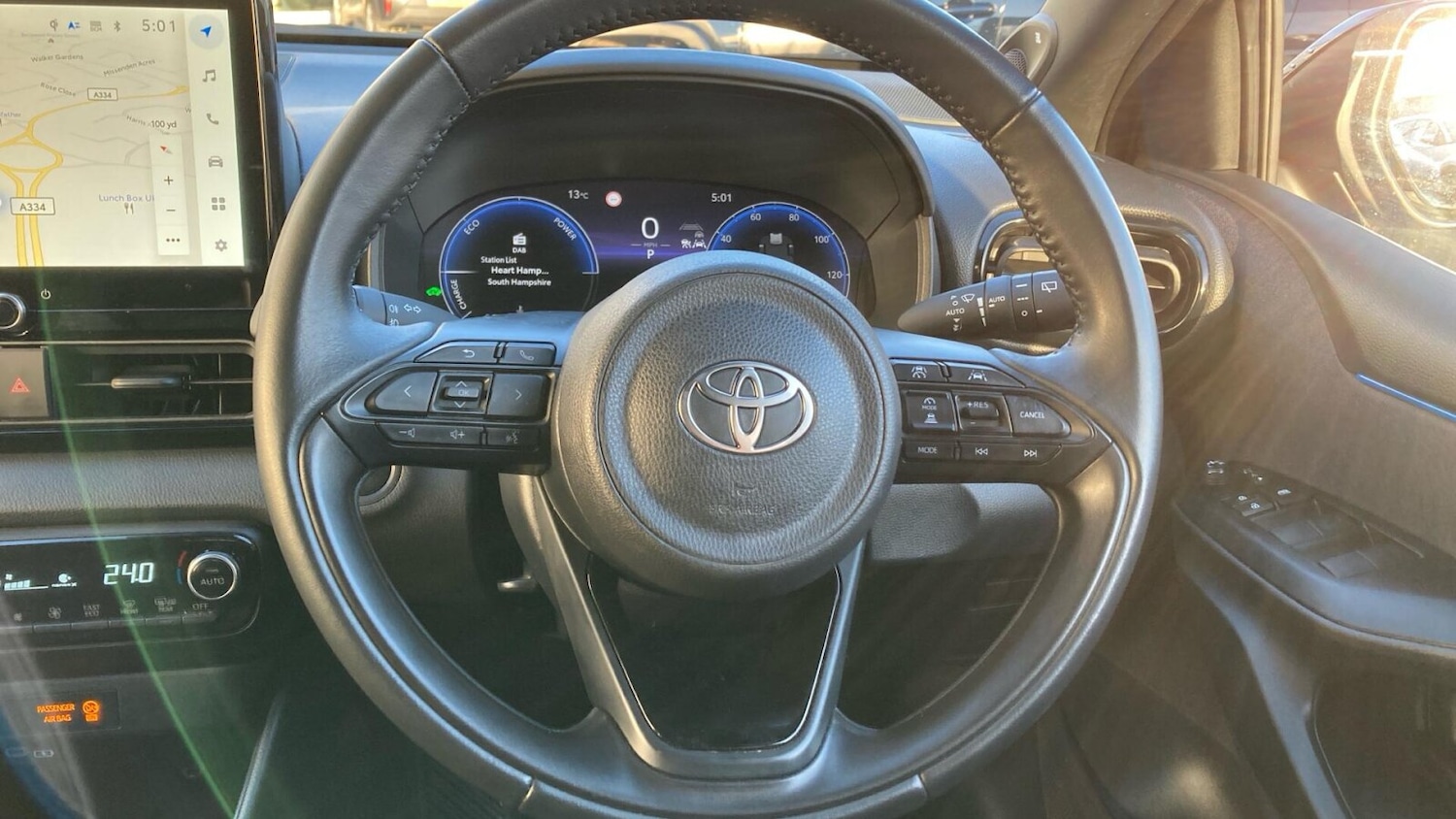 Used Toyota Yaris 2024 for sale - 77846564: Photo 11