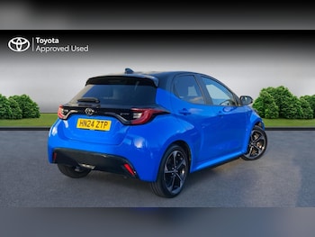 Used Toyota Yaris 2024 for sale - 77846564: Photo