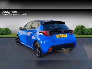 Used Toyota Yaris 2024 for sale - 77846564: Photo