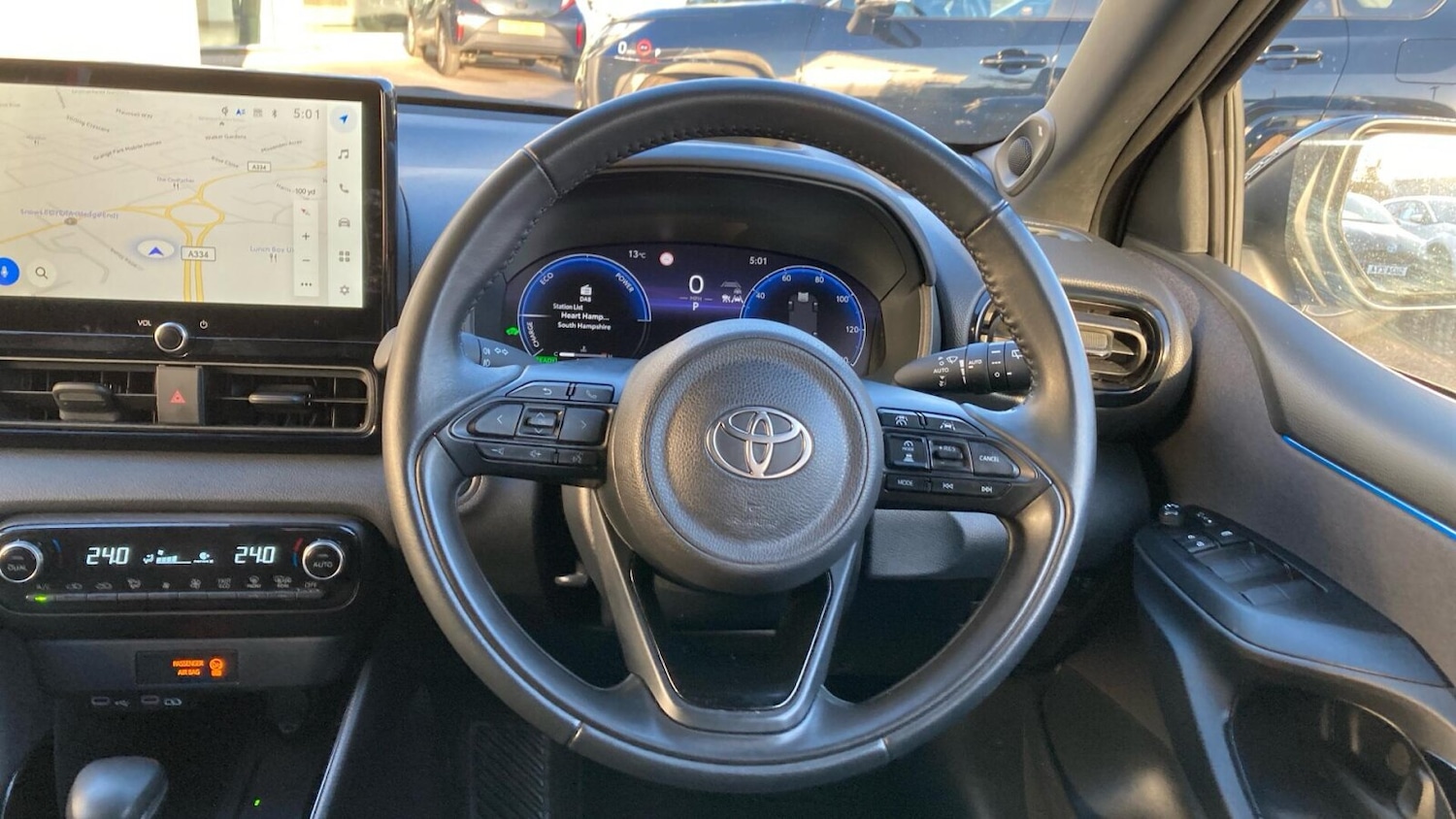 Used Toyota Yaris 2024 for sale - 77846564: Photo 7