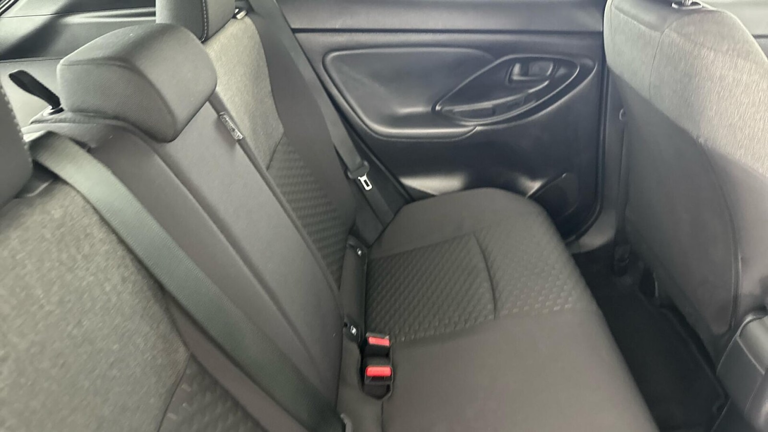 Used Toyota Yaris Cross 2024 for sale - 77312650: Photo 12