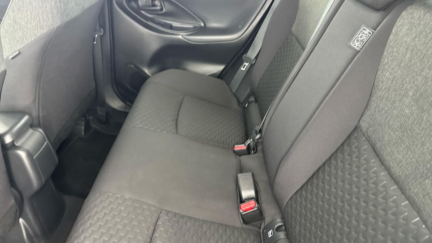 Used Toyota Yaris Cross 2024 for sale - 77312650: Photo 13