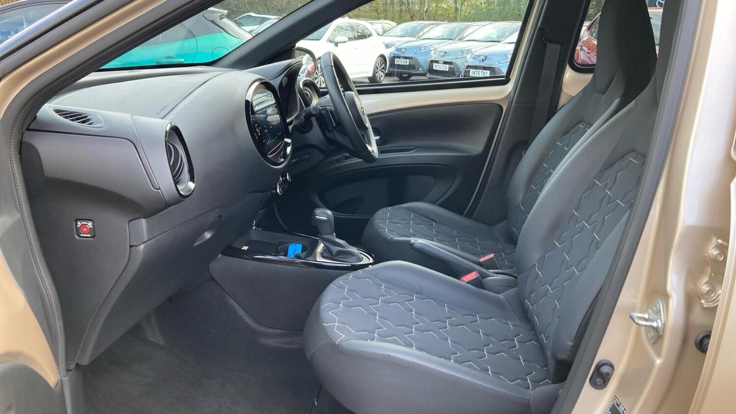 Used Toyota Aygo X 2022 for sale - 76674222: Photo 10