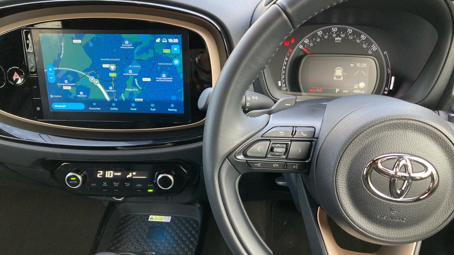 Used Toyota Aygo X 2022 for sale - 76674222: Photo 8