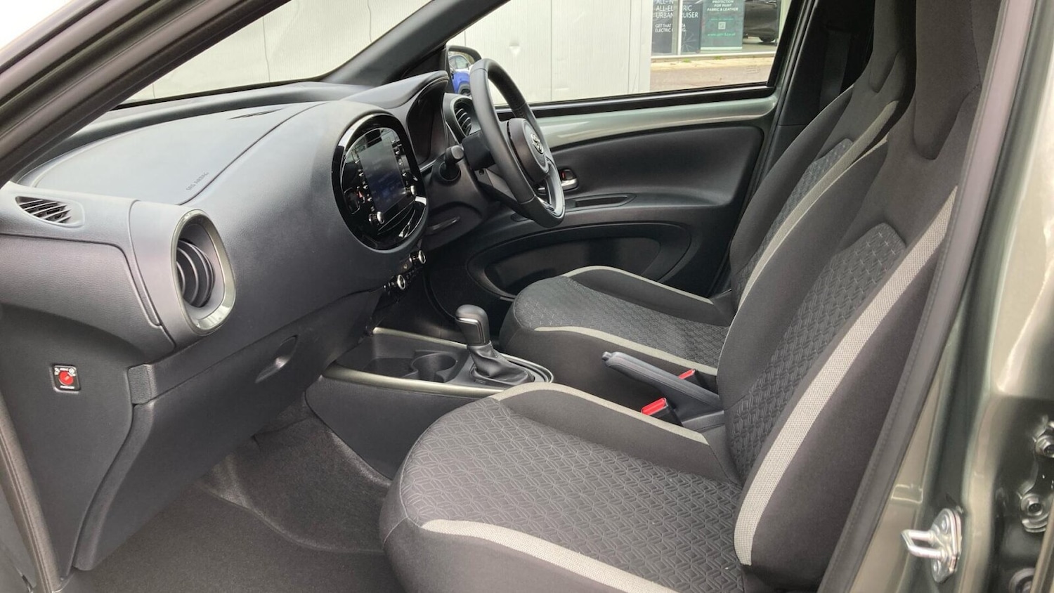 Used Toyota Aygo X 2023 for sale - 77570598: Photo 11