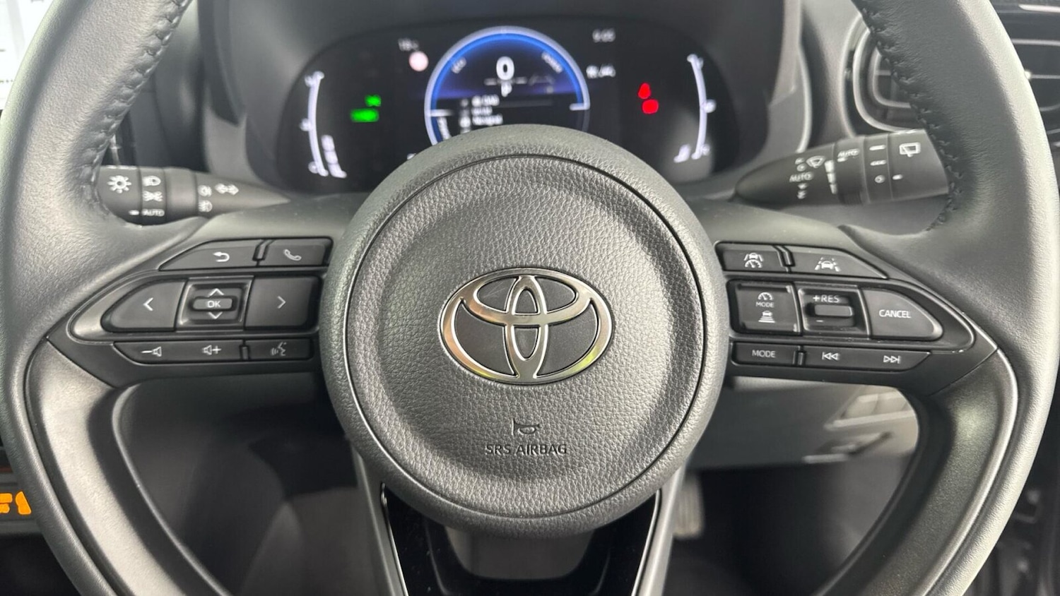 Used Toyota Yaris Cross 2025 for sale - 77354300: Photo 10