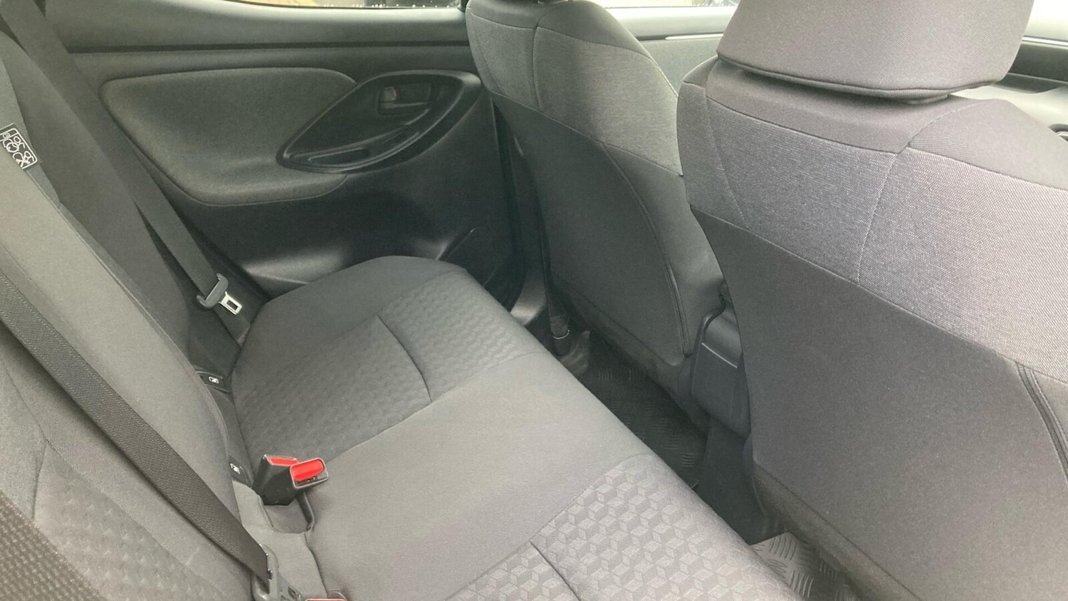 Used Toyota Yaris 2020 for sale - 77619801: Photo 12