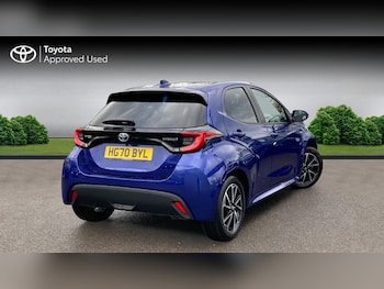 Used Toyota Yaris 2020 for sale - 77619801: Photo