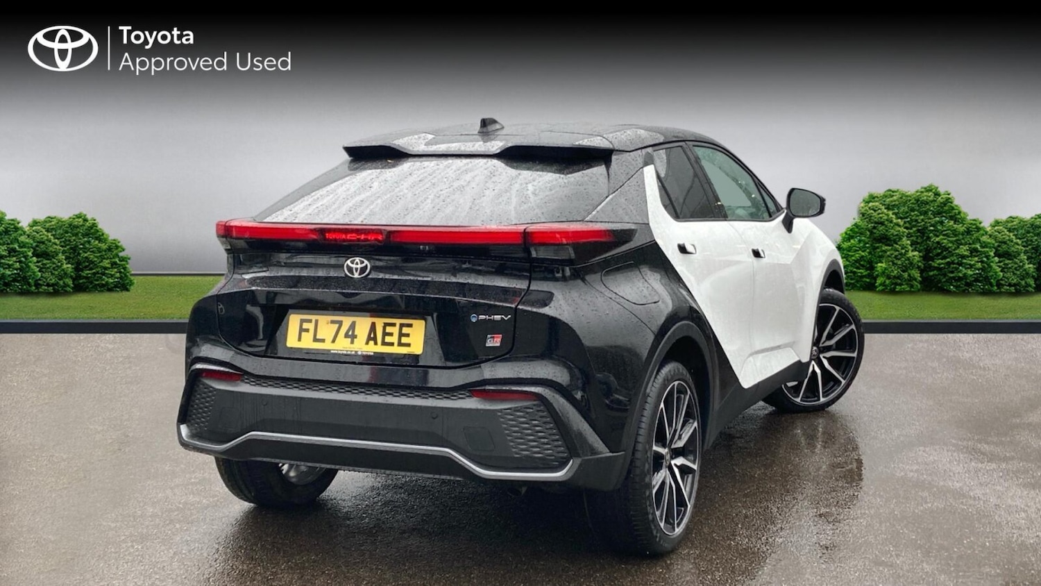 Used Toyota C-HR 2024 for sale - 78144657: Photo 2