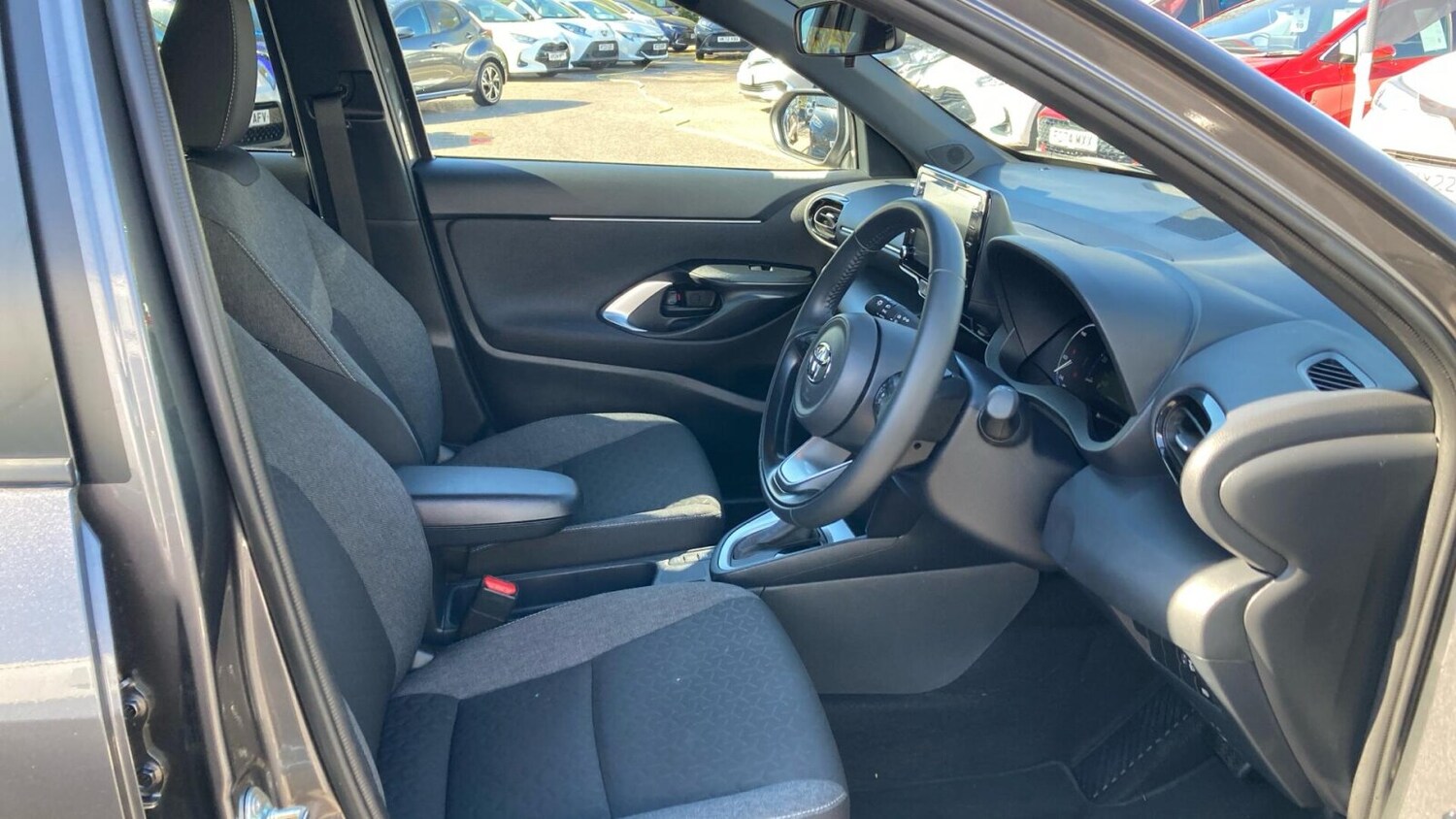 Used Toyota Yaris Cross 2023 for sale - 78159008: Photo 13