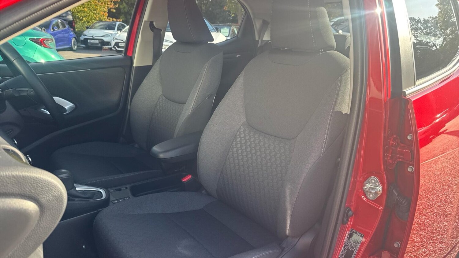 Used Toyota Yaris 2023 for sale - 76676267: Photo 20