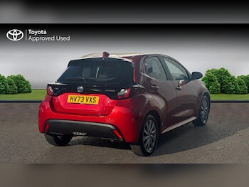 Used Toyota Yaris 2023 for sale - 76676267: Photo