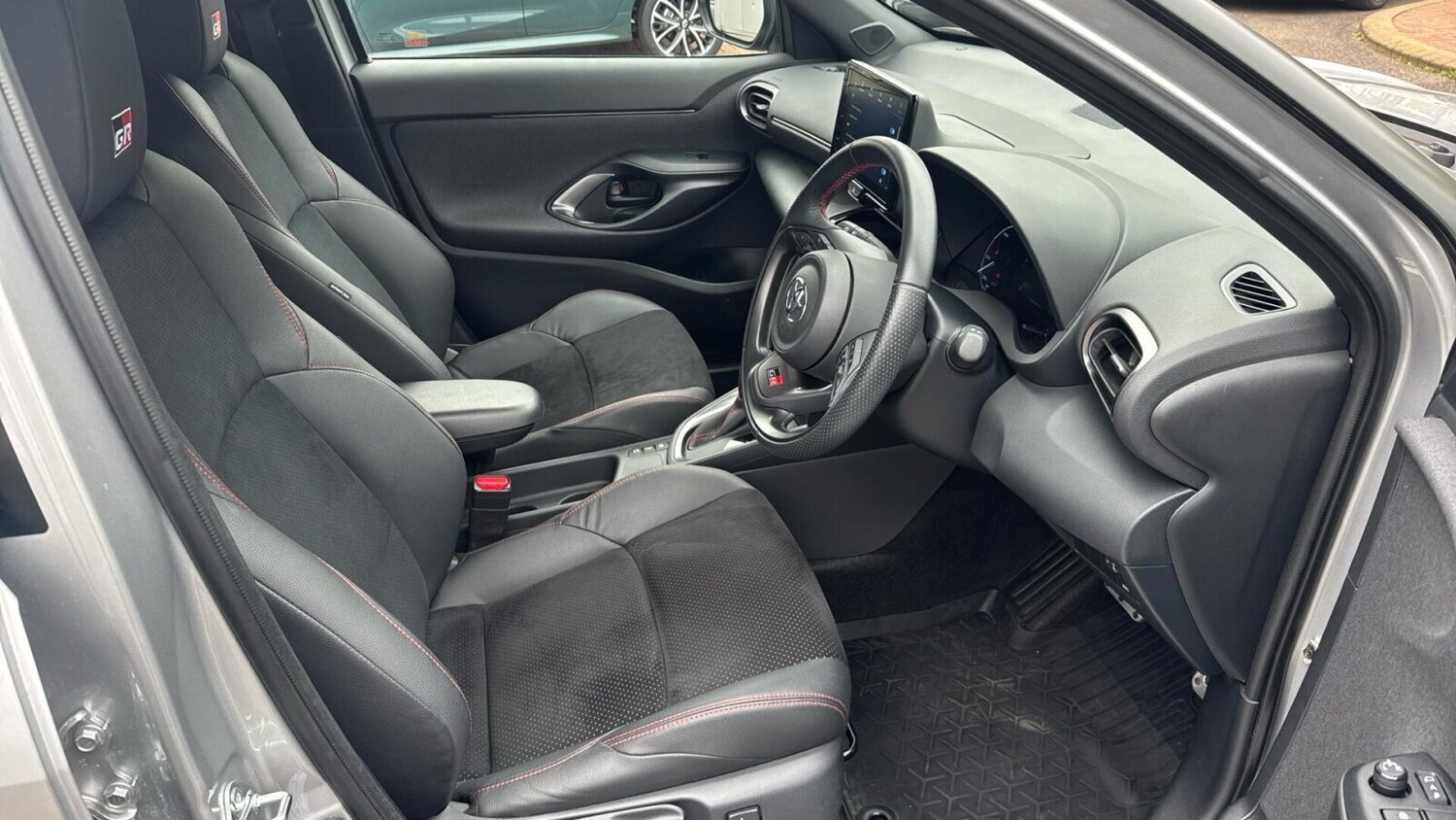 Used Toyota Yaris Cross 2022 for sale - 78151919: Photo 13