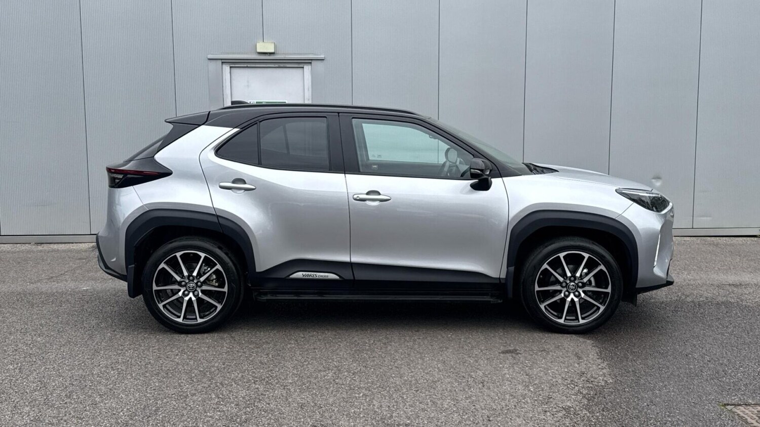 Used Toyota Yaris Cross 2022 for sale - 78151919: Photo 24