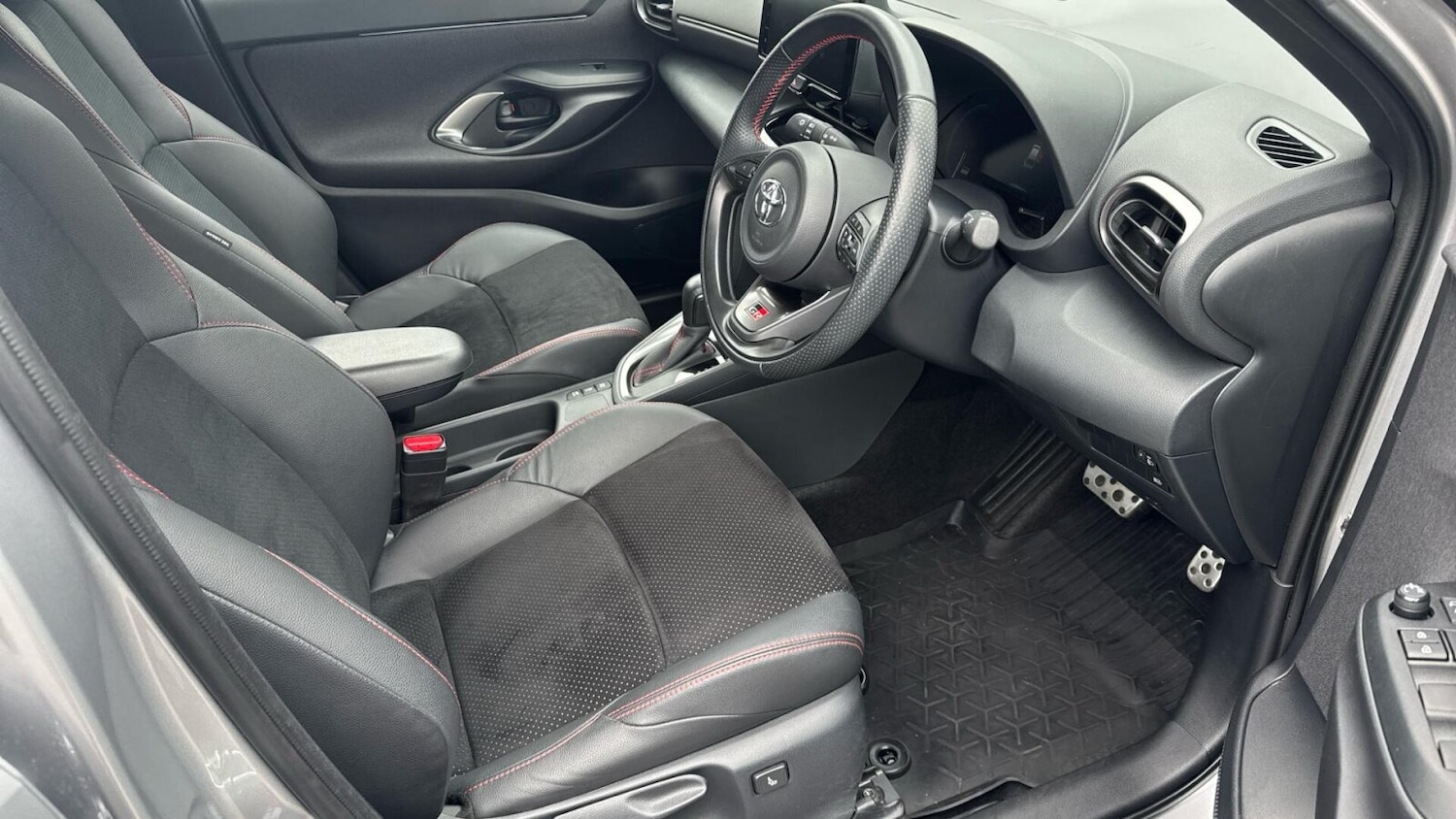 Used Toyota Yaris Cross 2022 for sale - 78151919: Photo 6