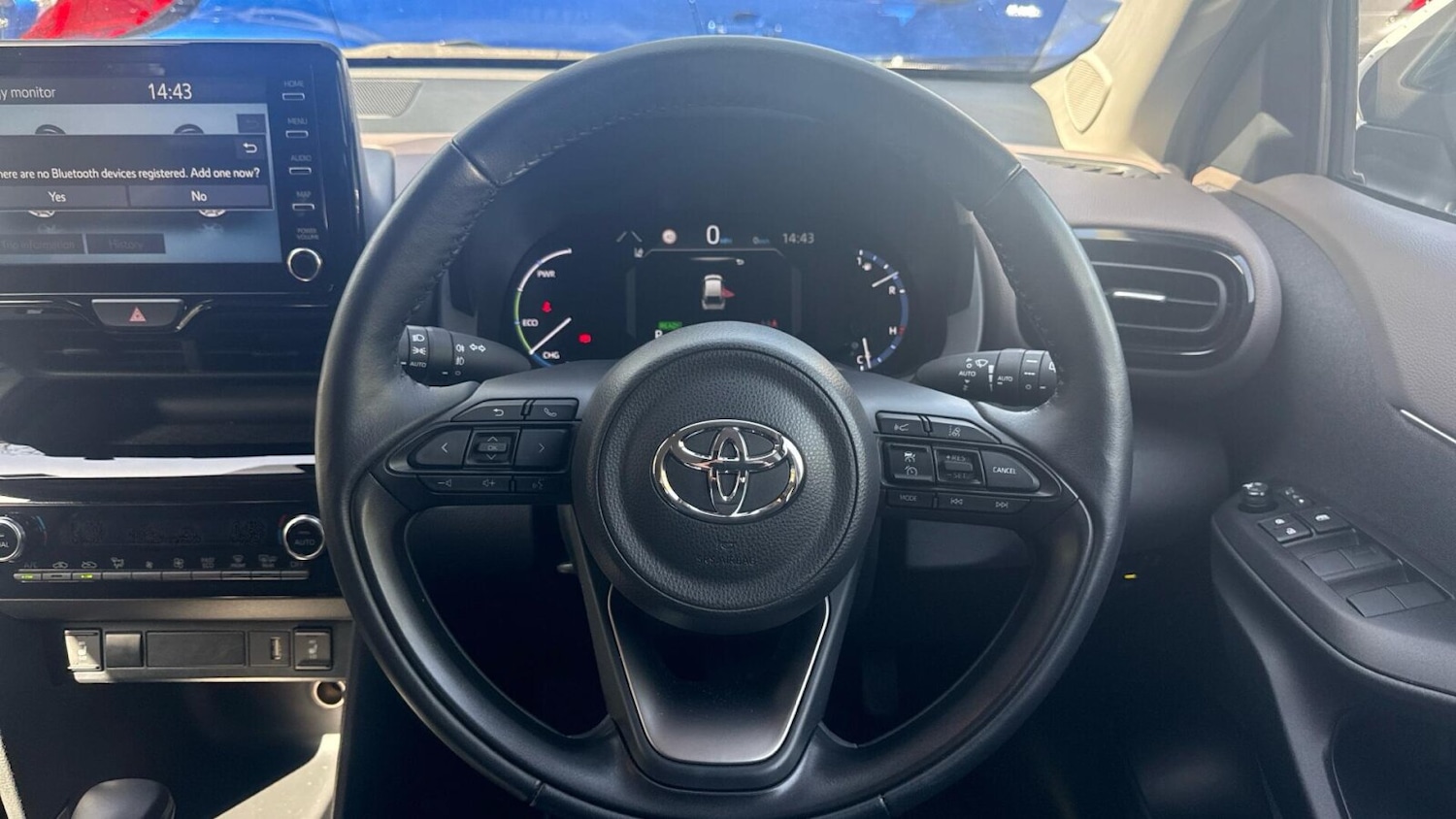Used Toyota Yaris Cross 2023 for sale - 78183380: Photo 11