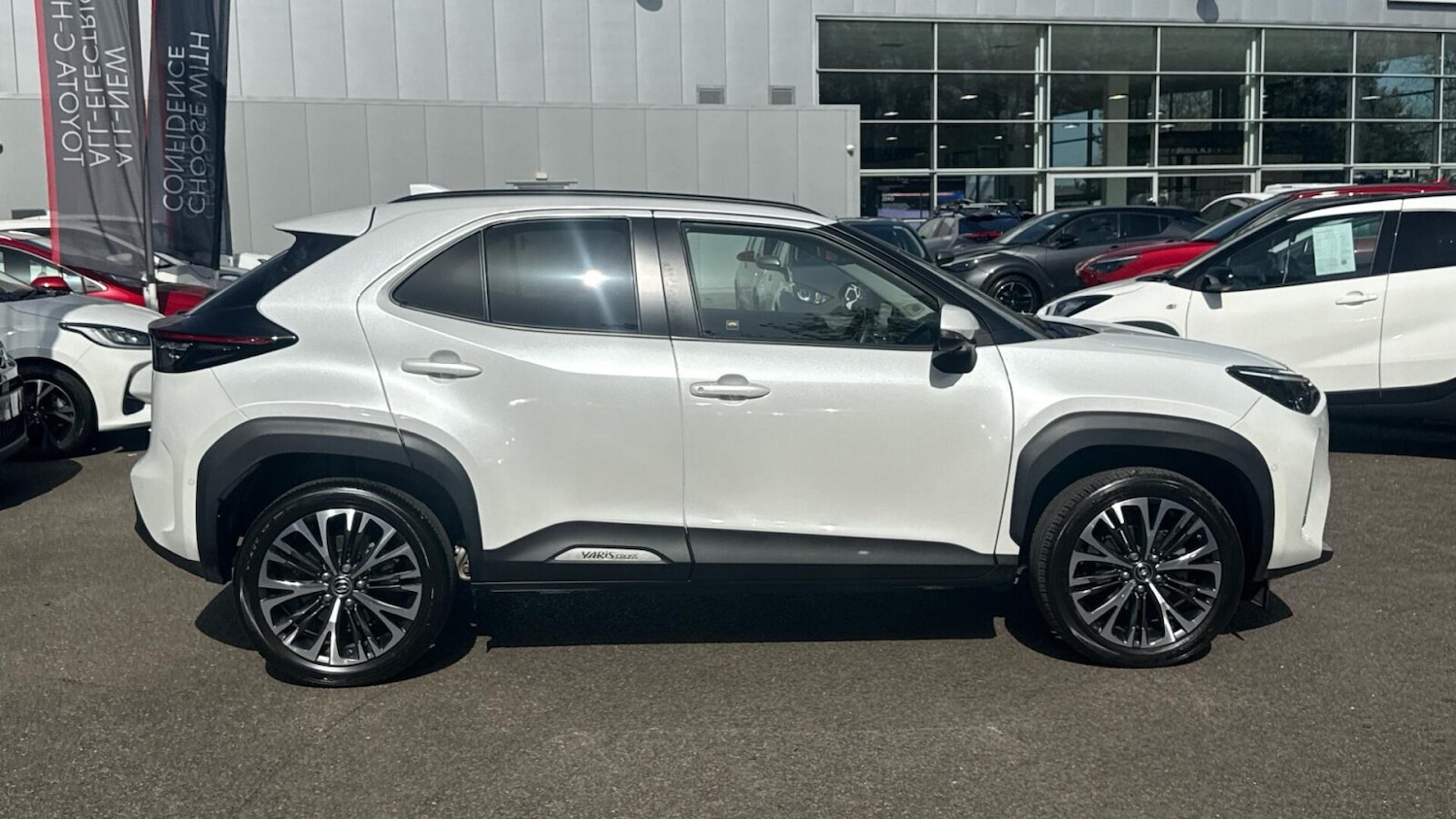 Used Toyota Yaris Cross 2023 for sale - 78183380: Photo 24