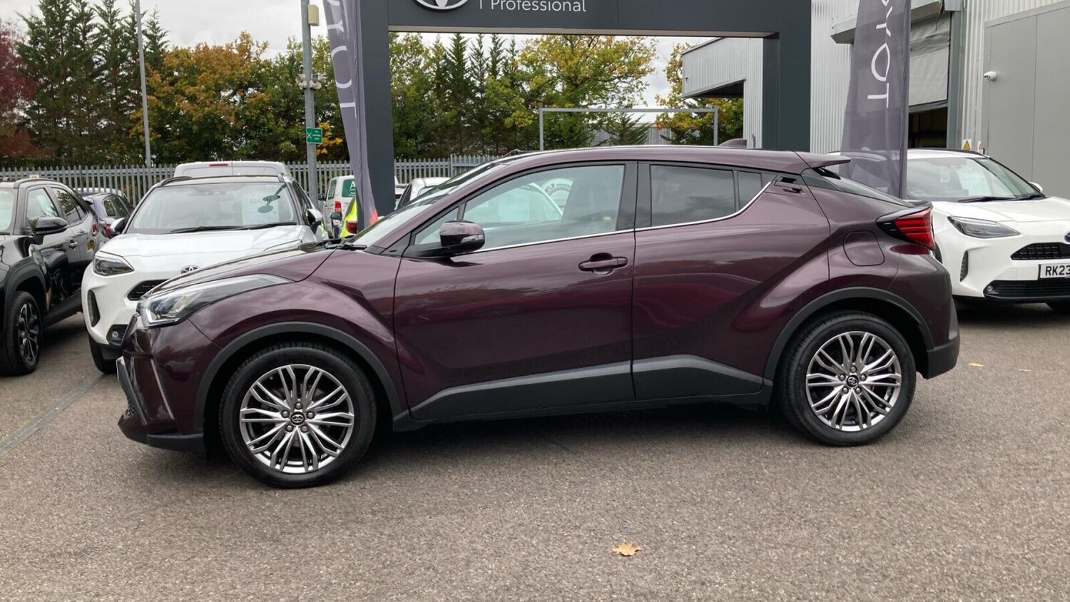 Used Toyota C-HR 2023 for sale - 76676399: Photo 17