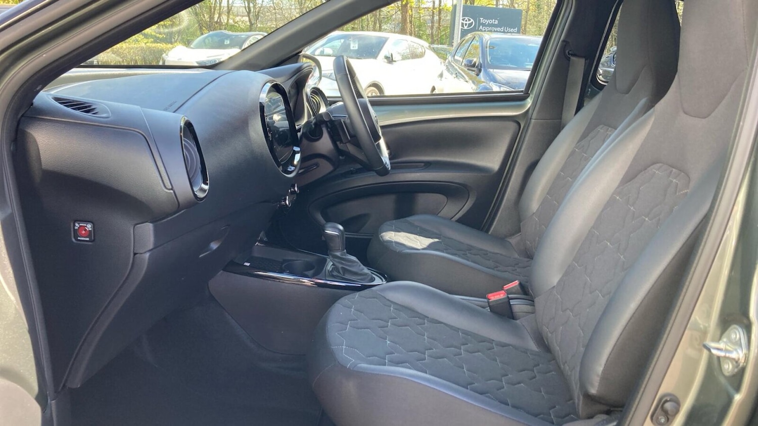 Used Toyota Aygo X 2023 for sale - 78183389: Photo 6