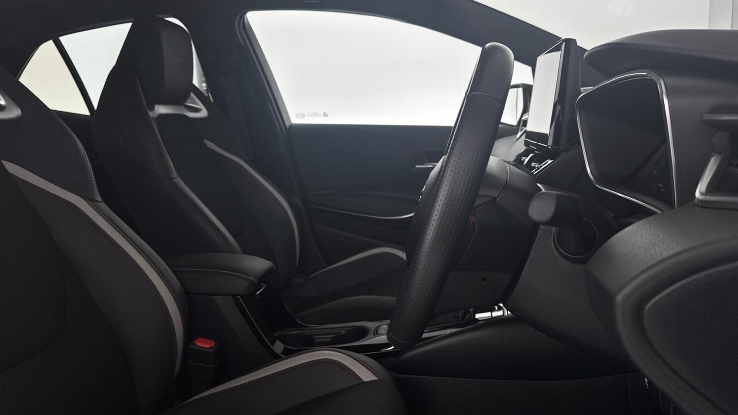 Used Toyota Corolla 2024 for sale - 76678844: Photo 11