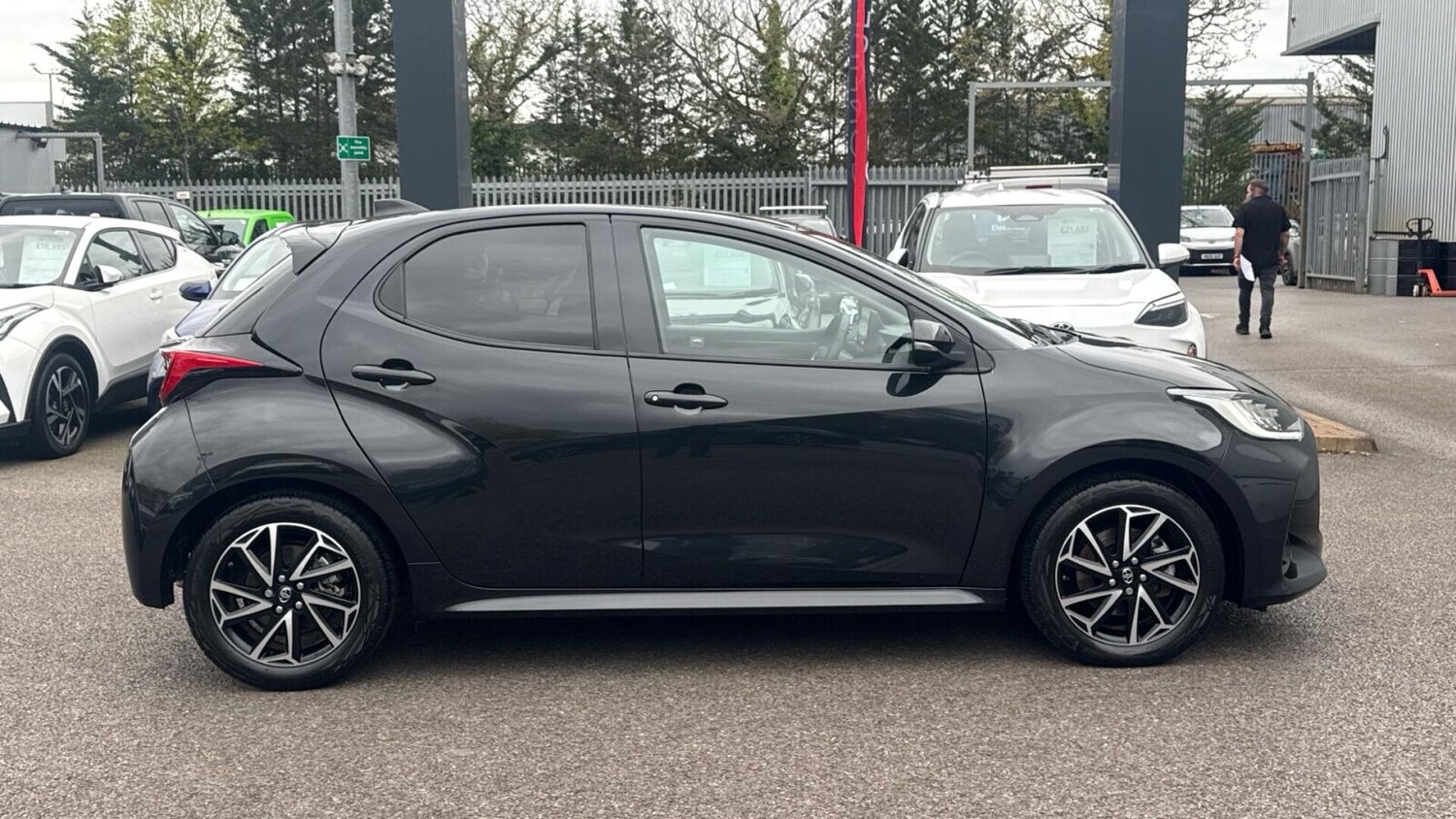 Used Toyota Yaris 2023 for sale - 78151918: Photo 24