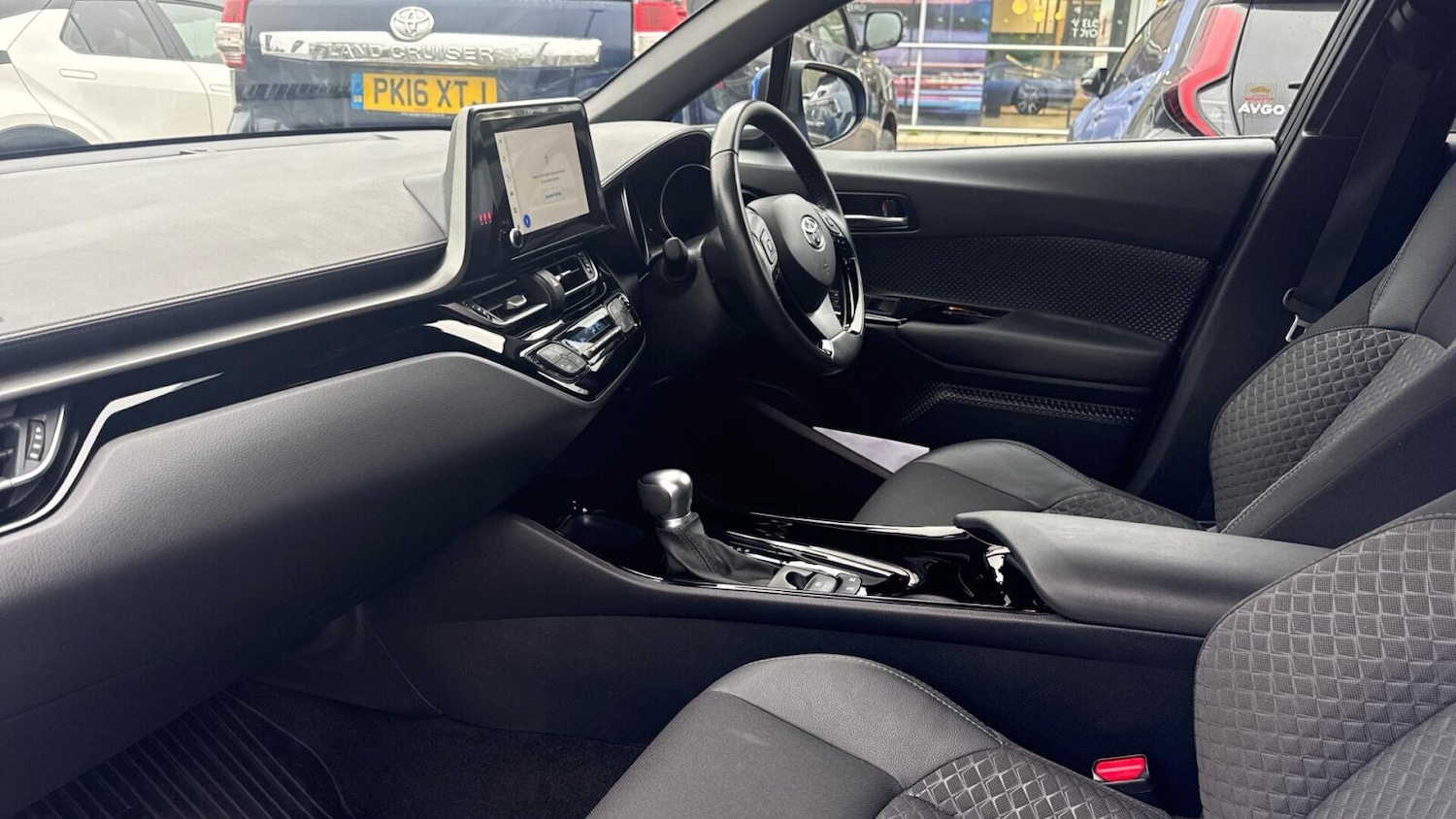 Used Toyota C-HR 2022 for sale - 77804271: Photo 13