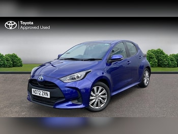 Used Toyota Yaris 2023 for sale - 78225806: Photo