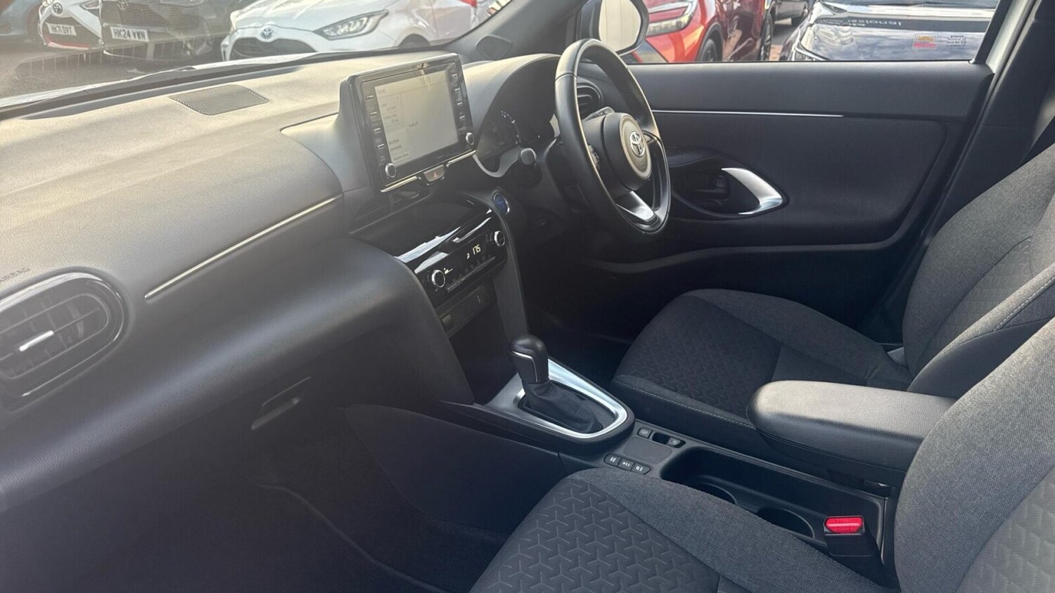 Used Toyota Yaris Cross 2023 for sale - 76676372: Photo 10