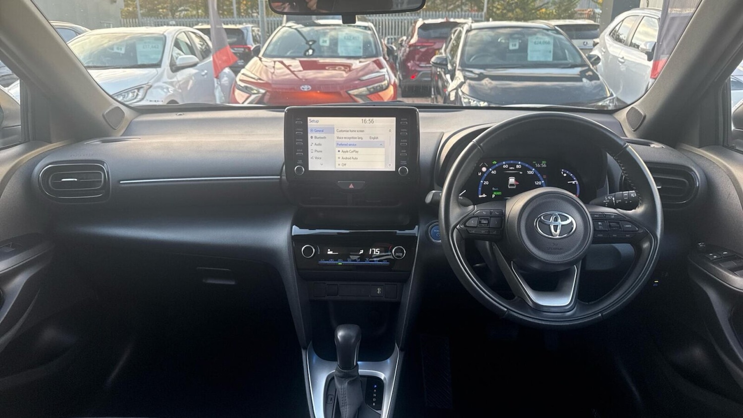 Used Toyota Yaris Cross 2023 for sale - 76676372: Photo 5