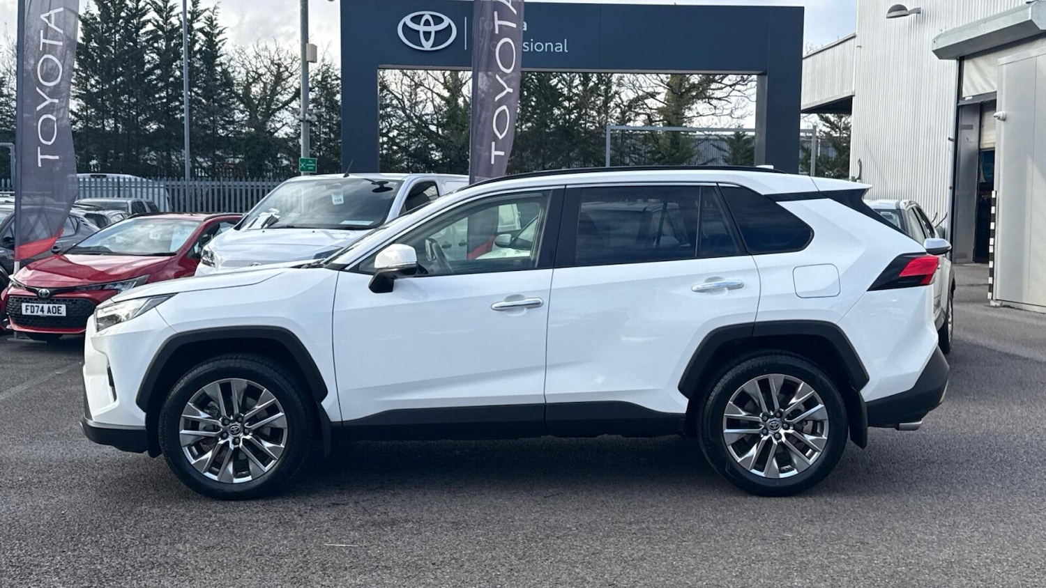 Used Toyota RAV4 2024 for sale - 77301372: Photo 17