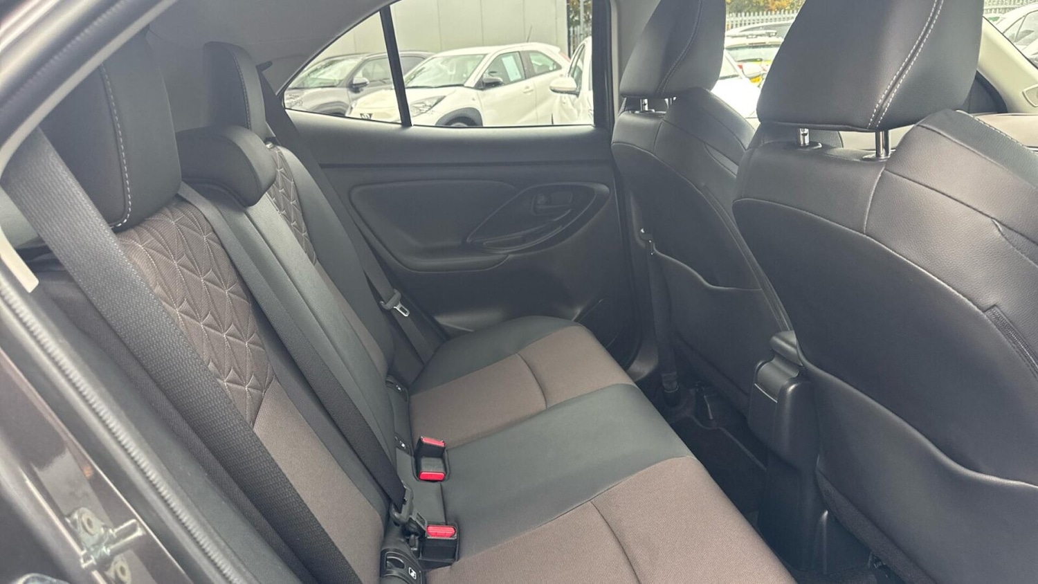 Used Toyota Yaris Cross 2023 for sale - 76676156: Photo 12