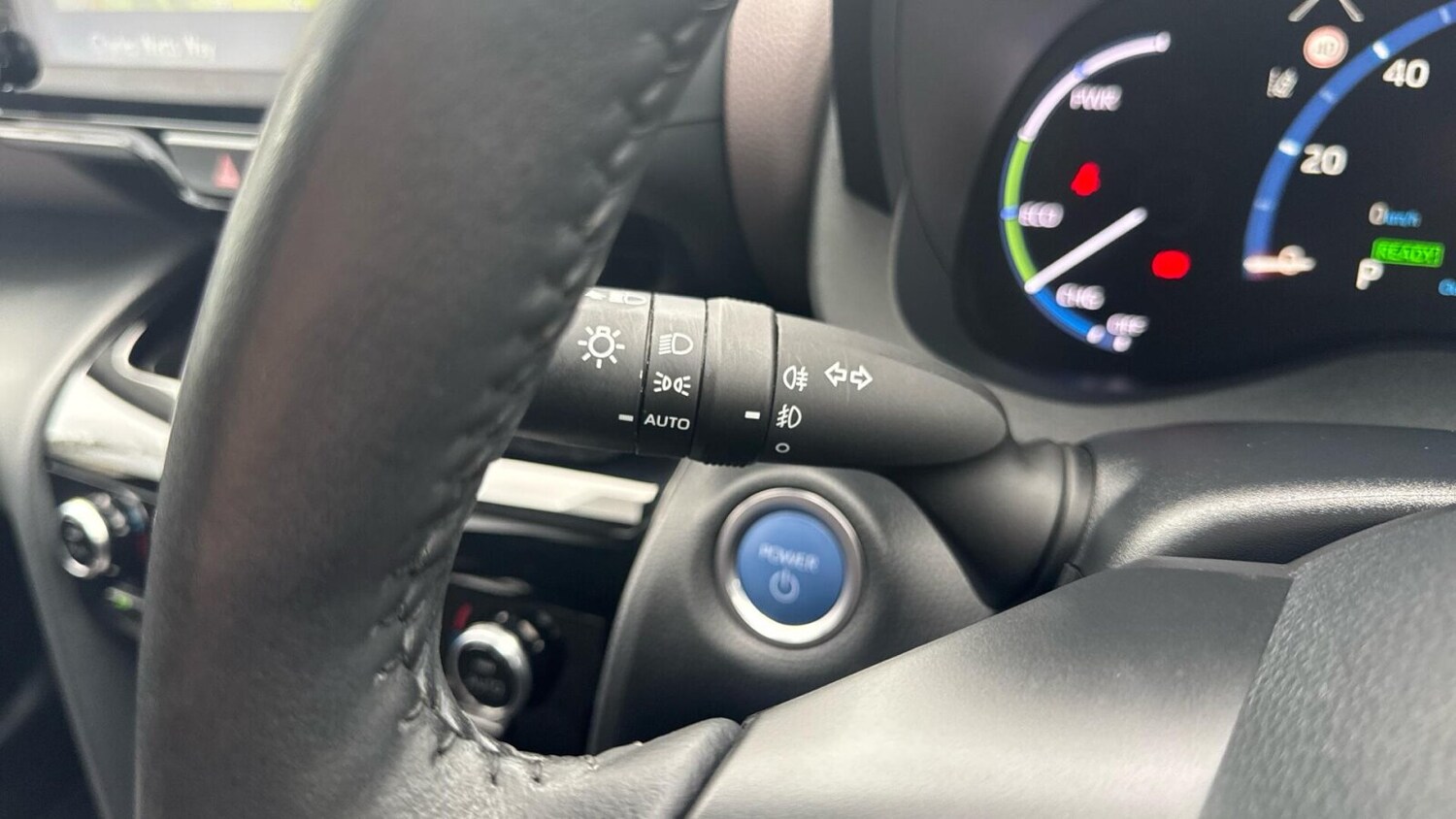 Used Toyota Yaris Cross 2023 for sale - 76676156: Photo 24