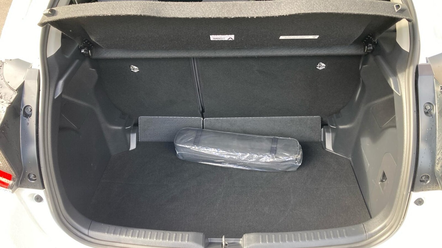 Used Toyota Yaris 2024 for sale - 76678369: Photo 14