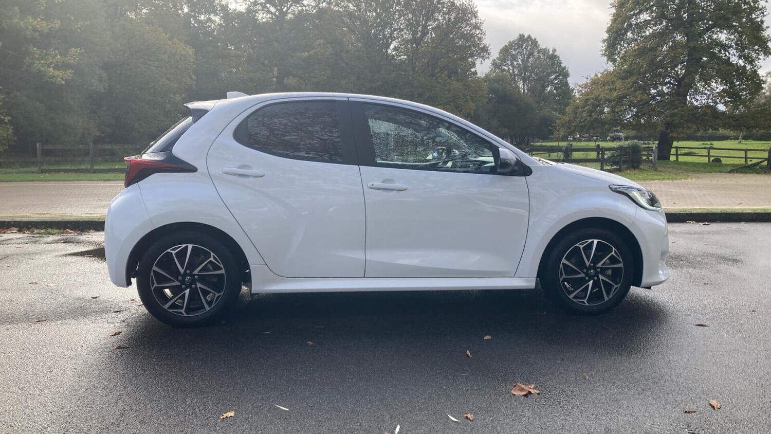 Used Toyota Yaris 2024 for sale - 76678369: Photo 16