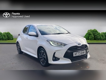 Used Toyota Yaris 2024 for sale - 76678369: Photo